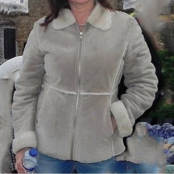 Guess Vintage Leather Jacket, size M - Picture 4 of 9